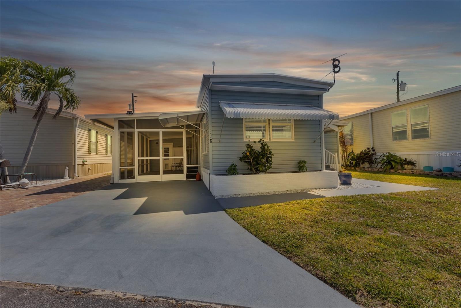 RIVER HAVEN MOB HME PARK - Residential