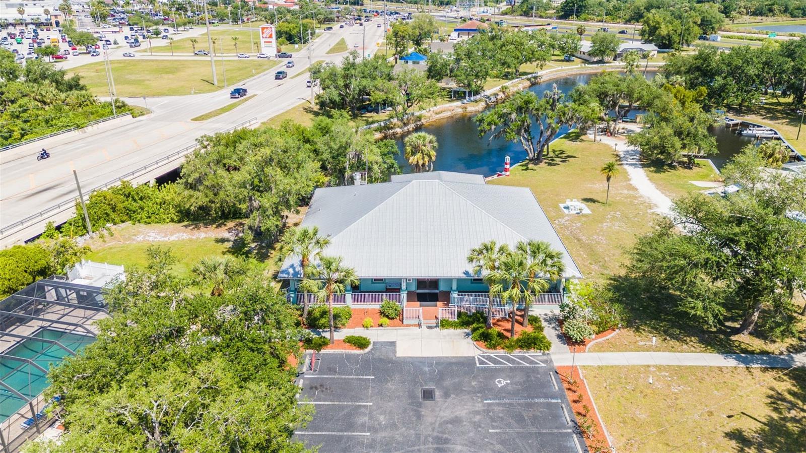 RIVER HAVEN MOB HME PARK - Residential