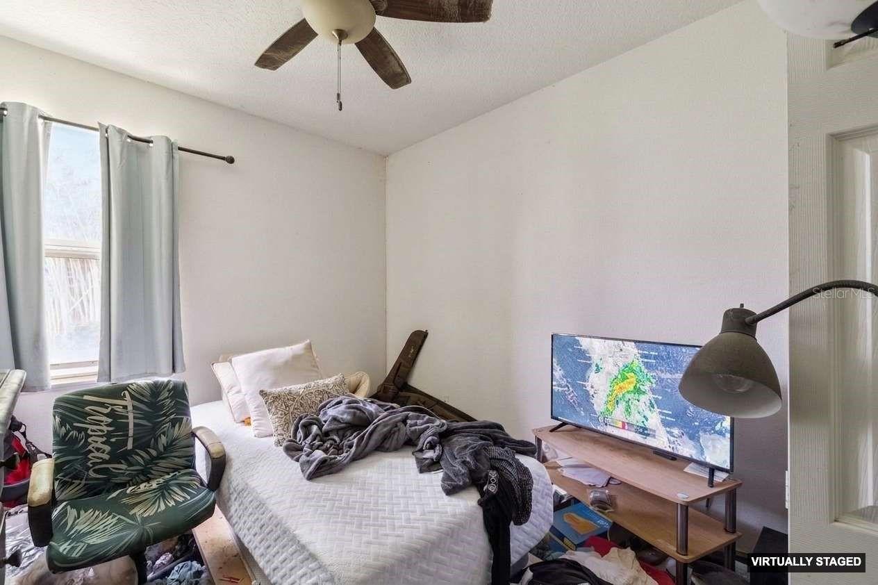 POINCIANA SUB NBRHD 6 SOUTH VIL 3 - Residential