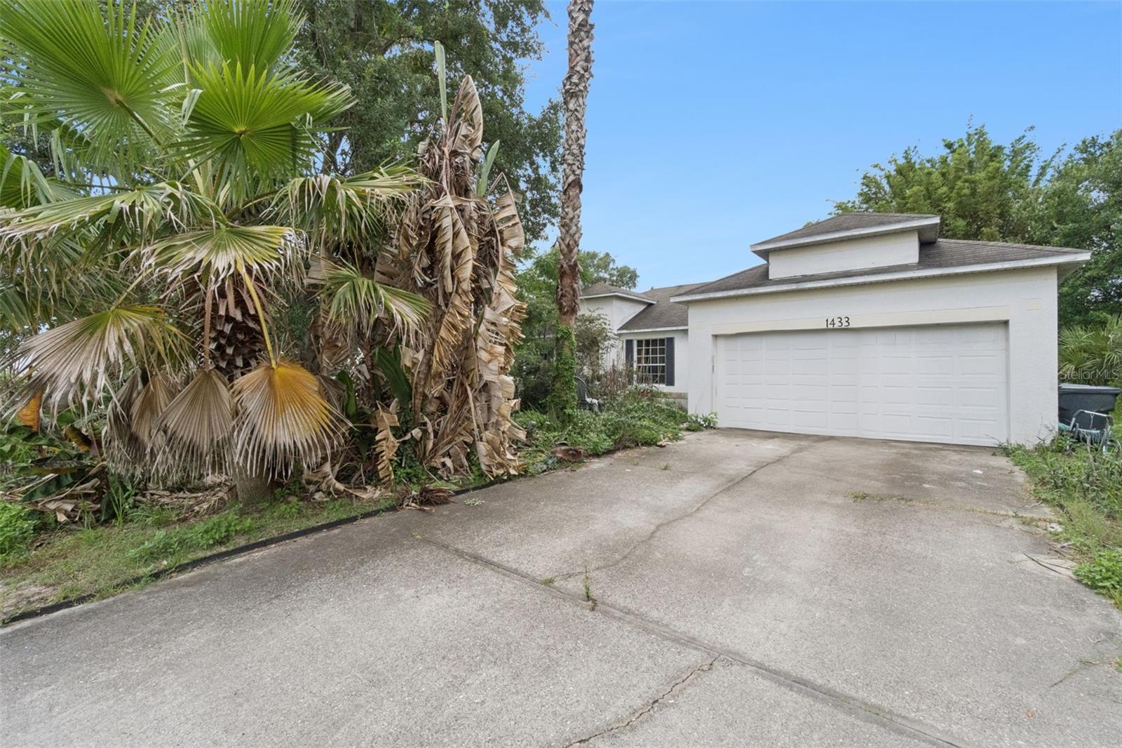 POINCIANA SUB NBRHD 6 SOUTH VIL 3 - Residential