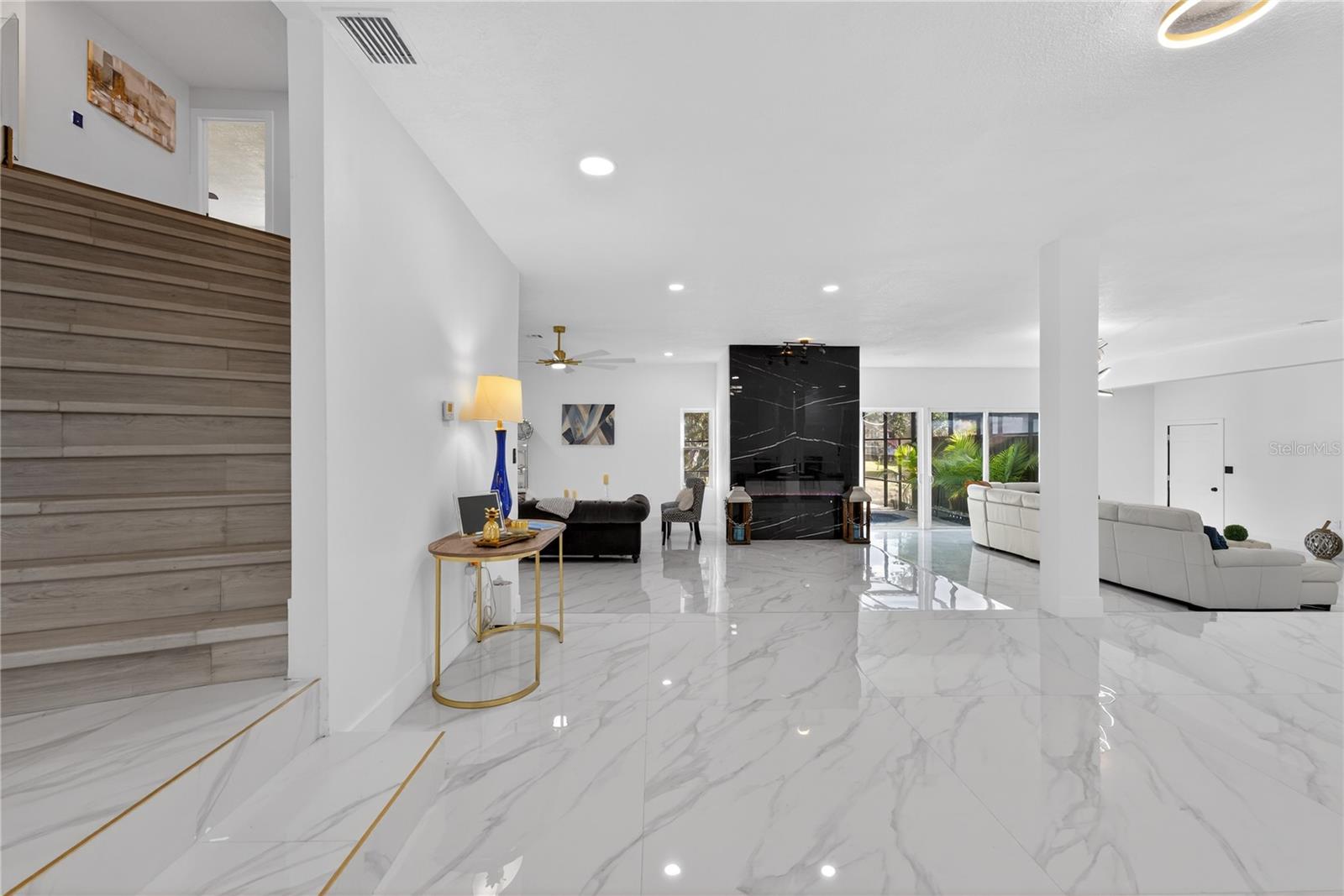 SWEETWATER CLUB UNIT 1 - Residential