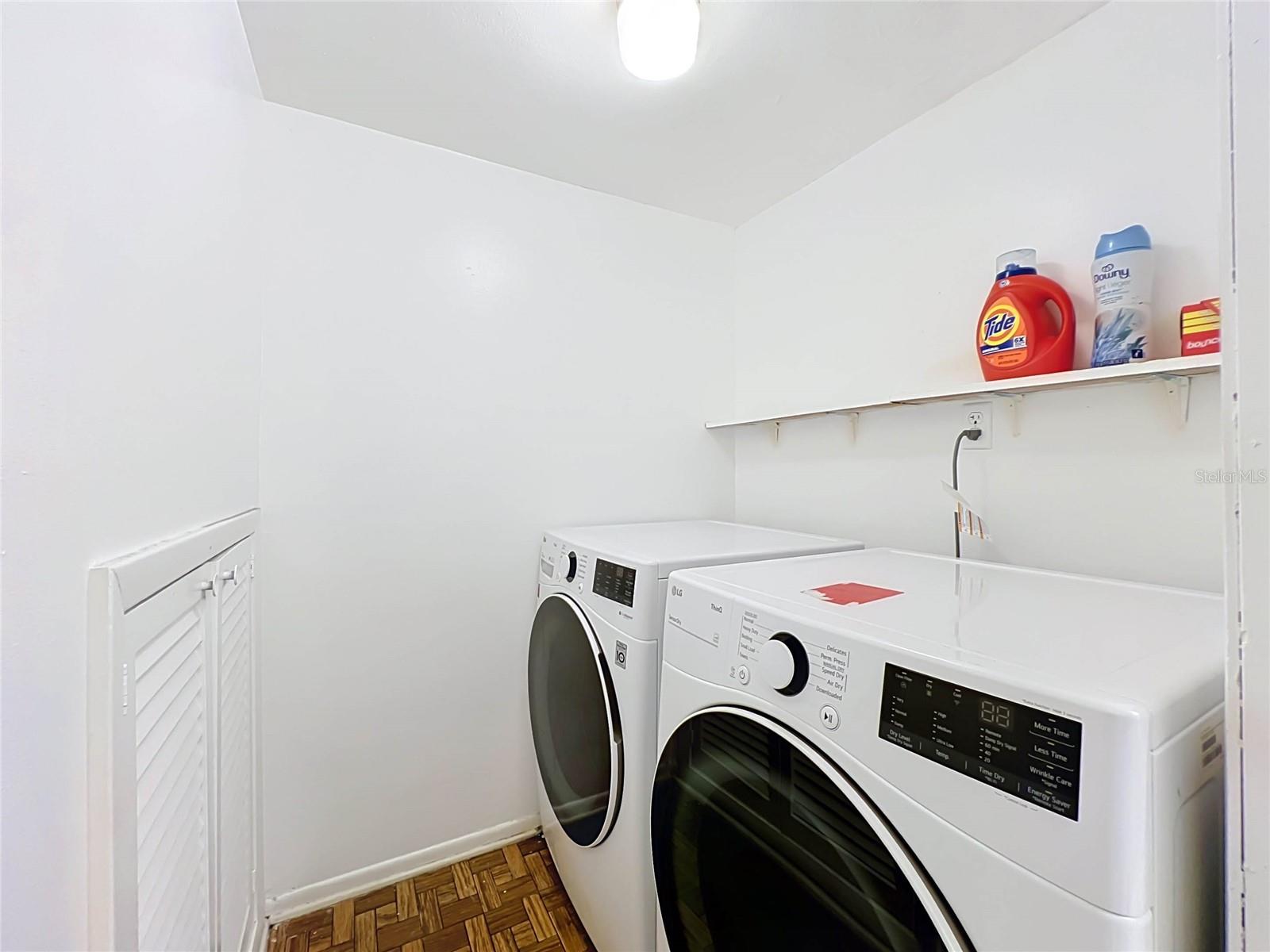 WHISPERWOOD CONDO - Residential