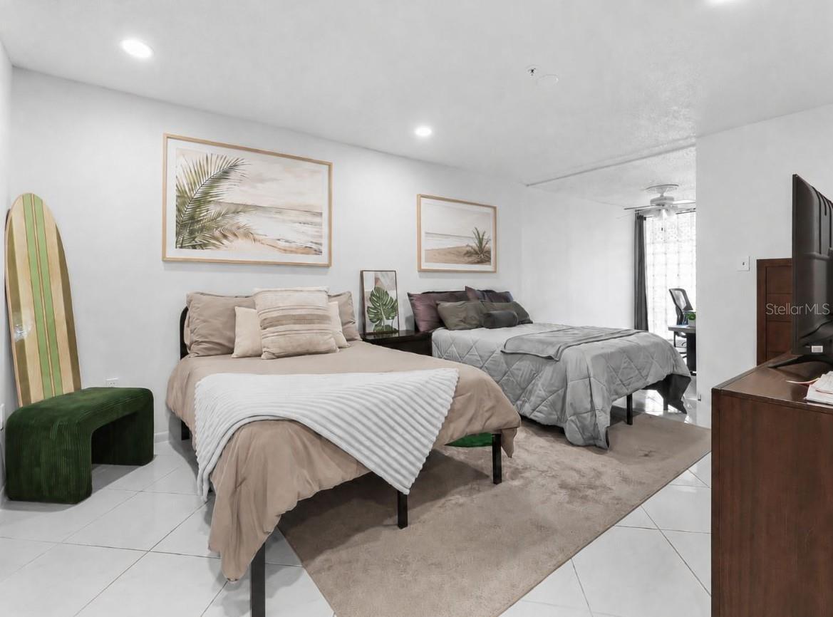 DOCKSIDE A CONDO - Residential