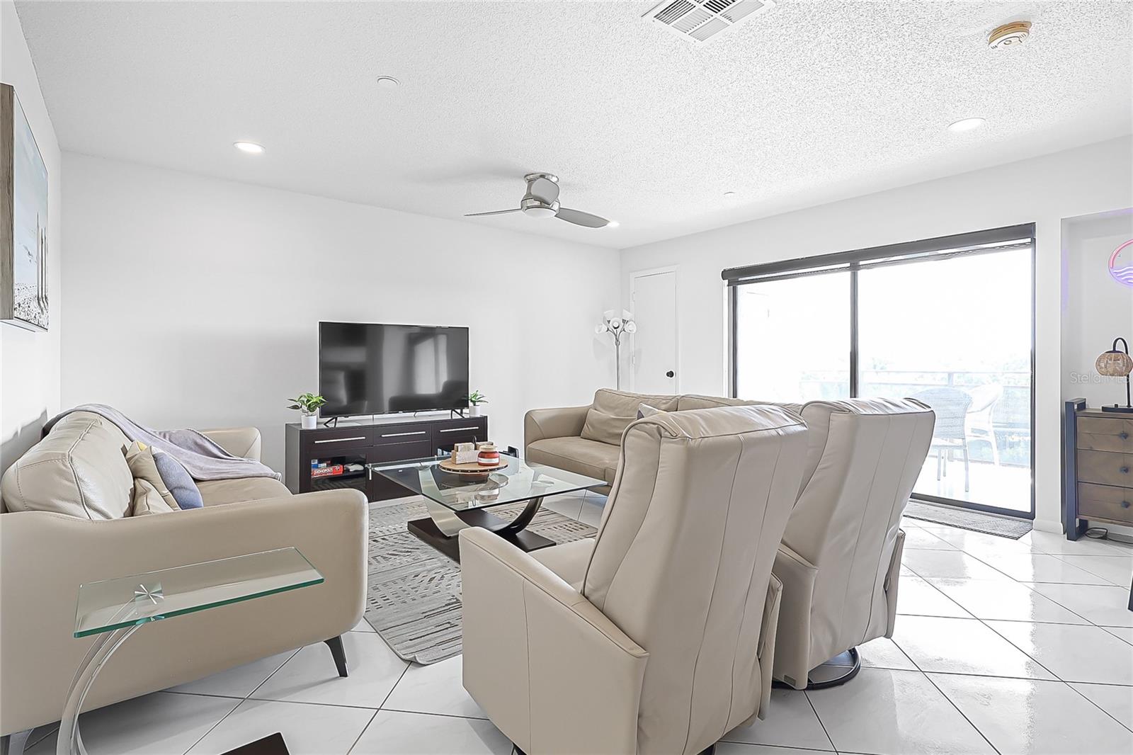 DOCKSIDE A CONDO - Residential