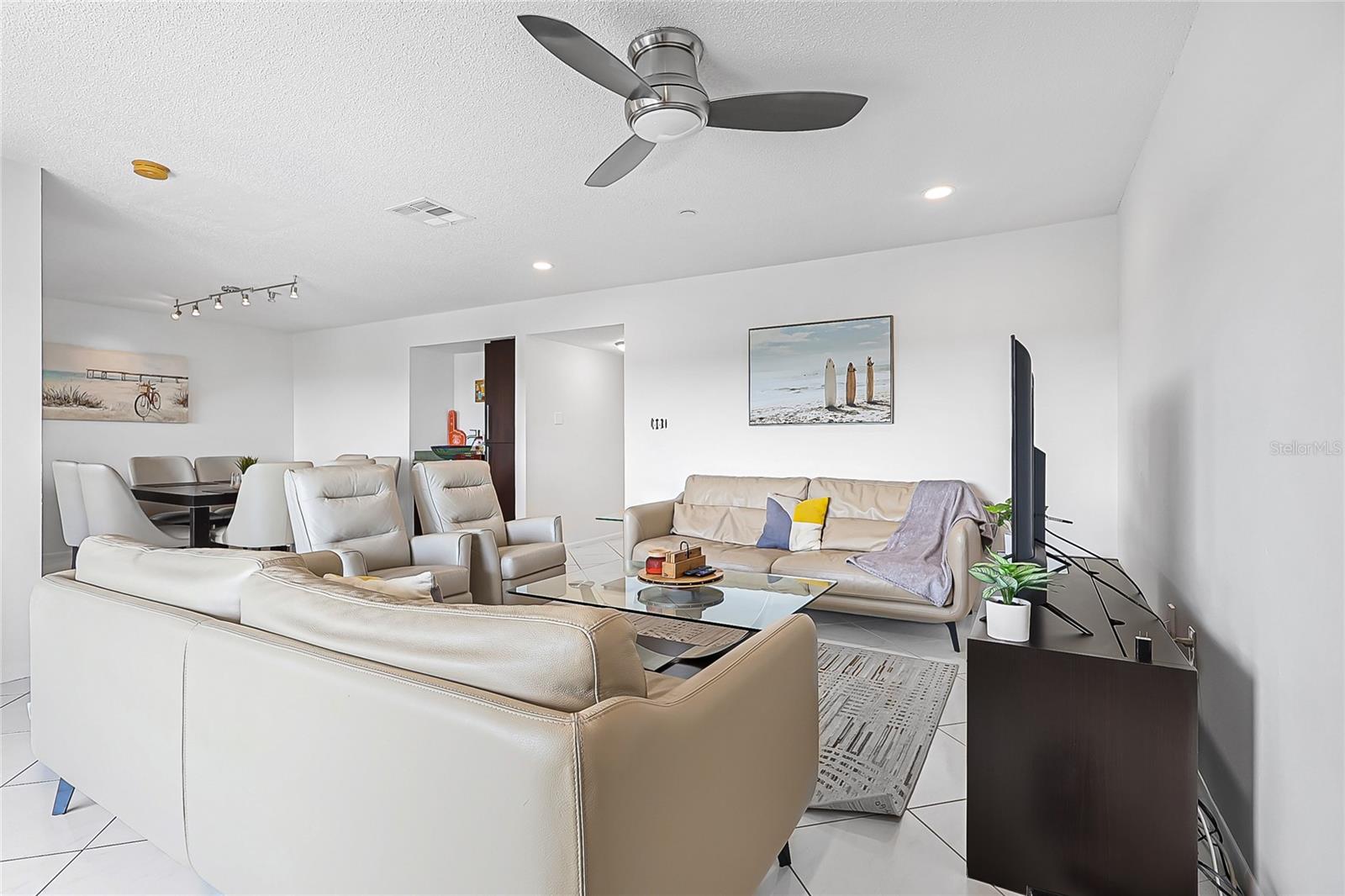 DOCKSIDE A CONDO - Residential