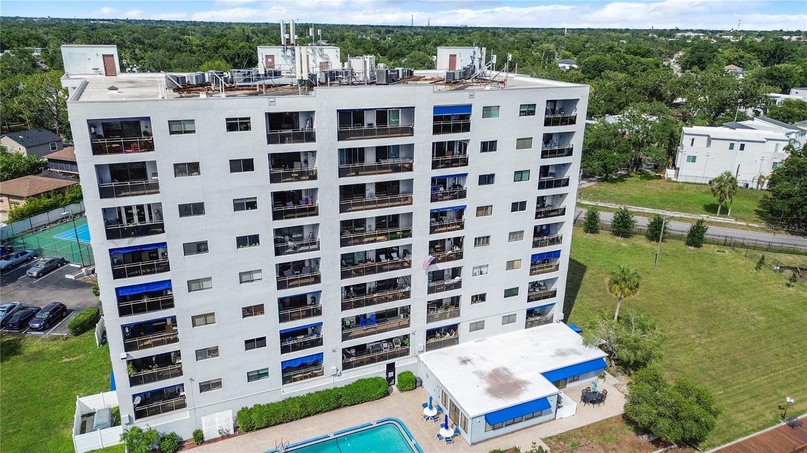 DOCKSIDE A CONDO - Residential