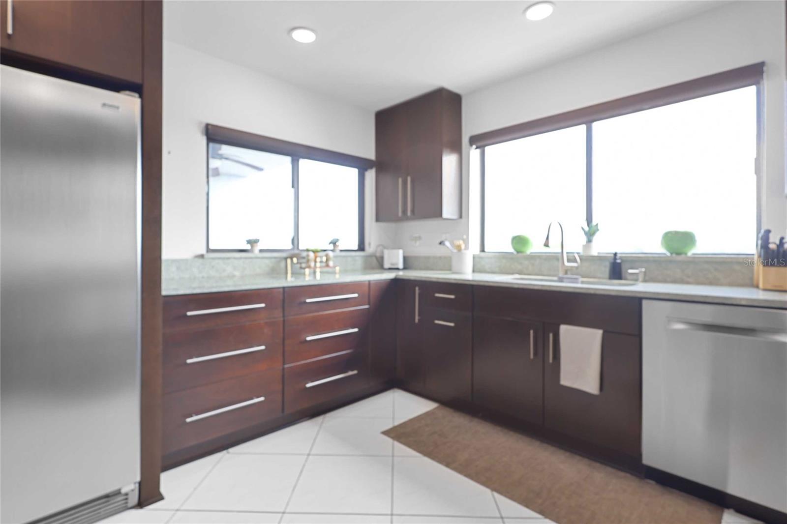 DOCKSIDE A CONDO - Residential