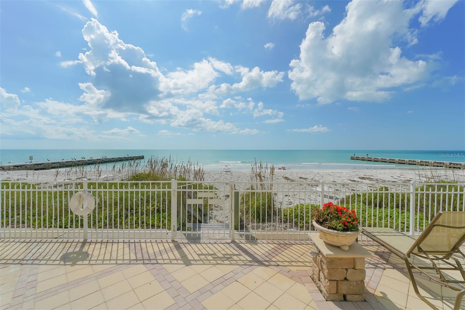 ISLANDER CLUB OF LONGBOAT - Residential