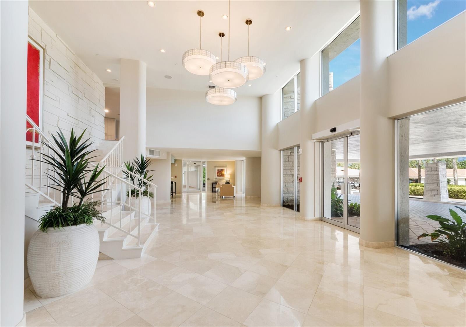 ISLANDER CLUB OF LONGBOAT - Residential