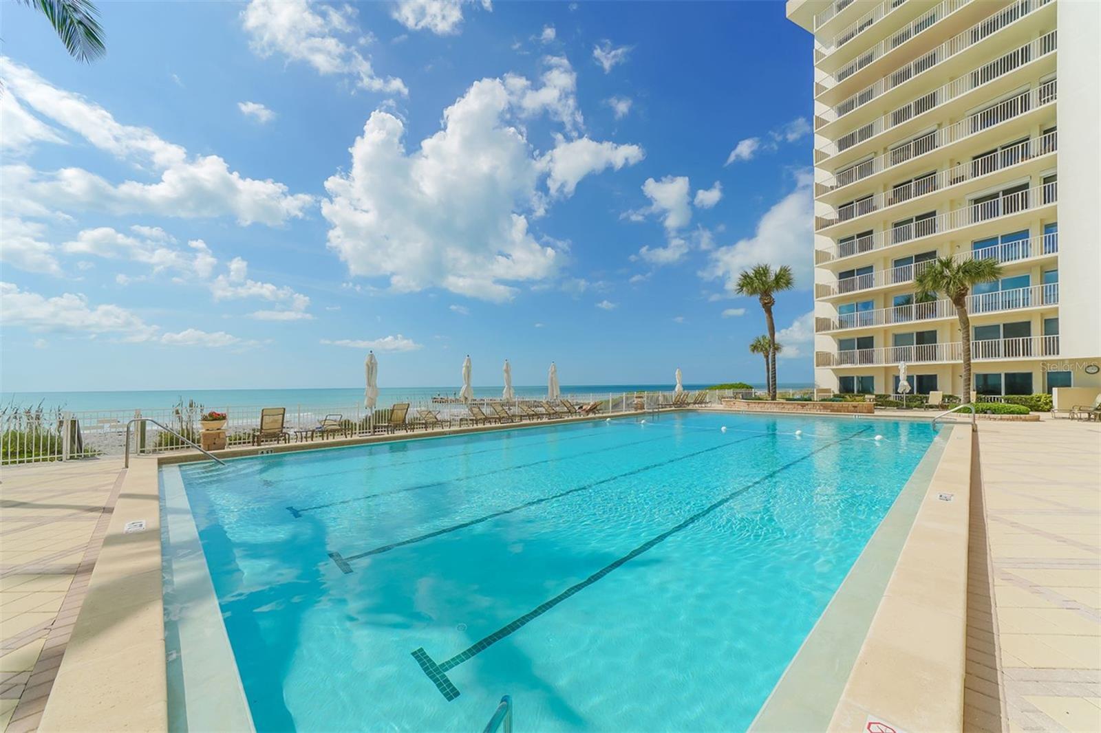 ISLANDER CLUB OF LONGBOAT - Residential