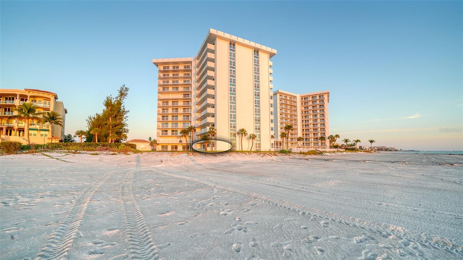 ISLANDER CLUB OF LONGBOAT - Residential