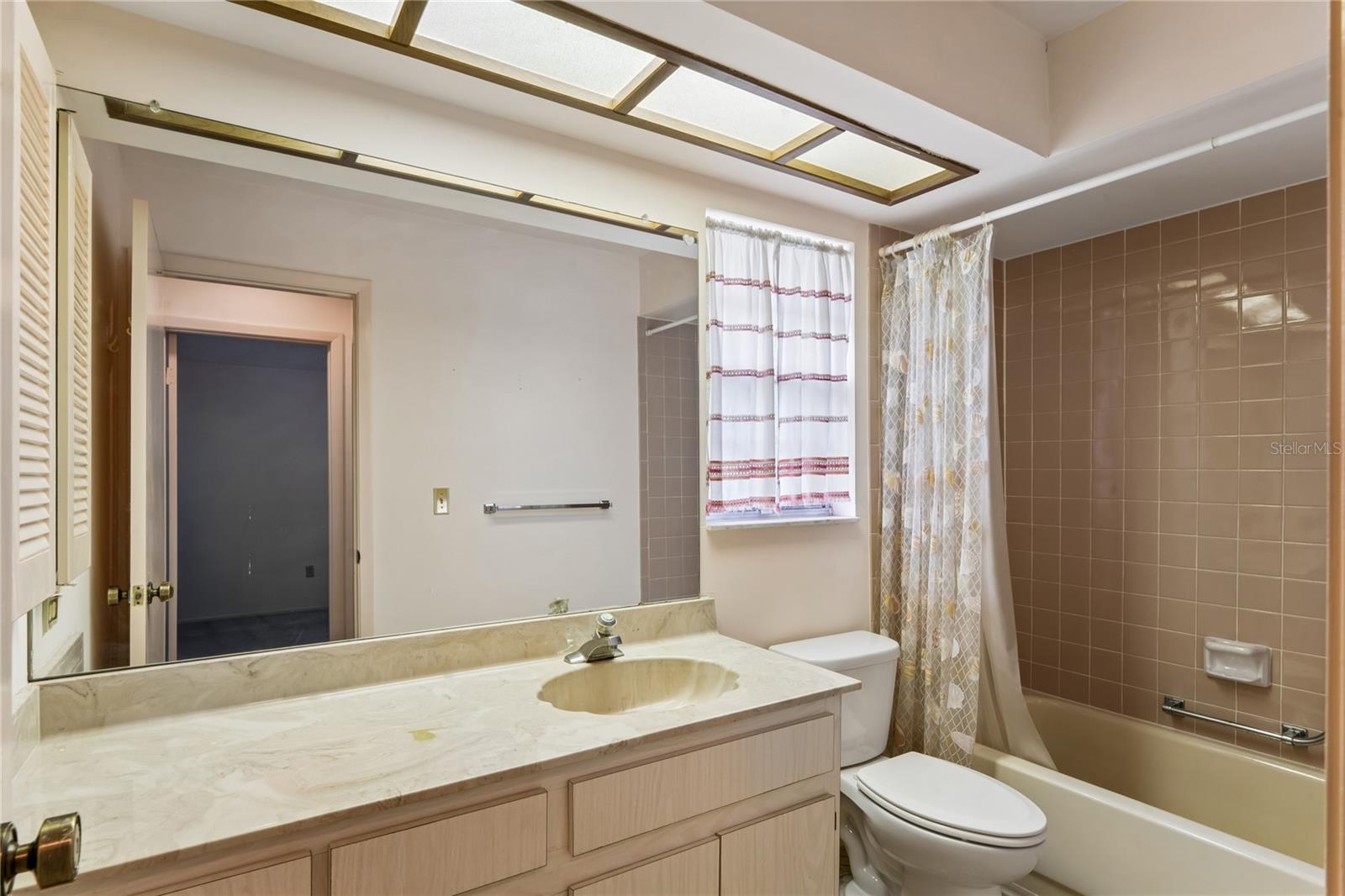 HIGHLAND LAKES - Residential