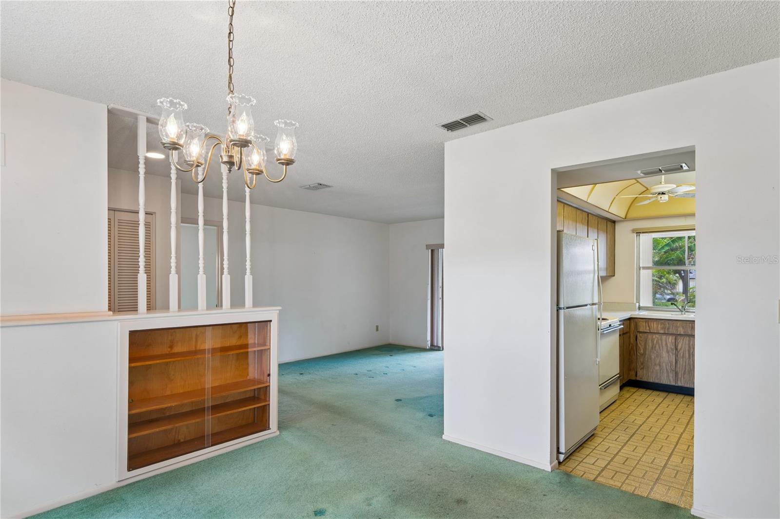 HIGHLAND LAKES - Residential