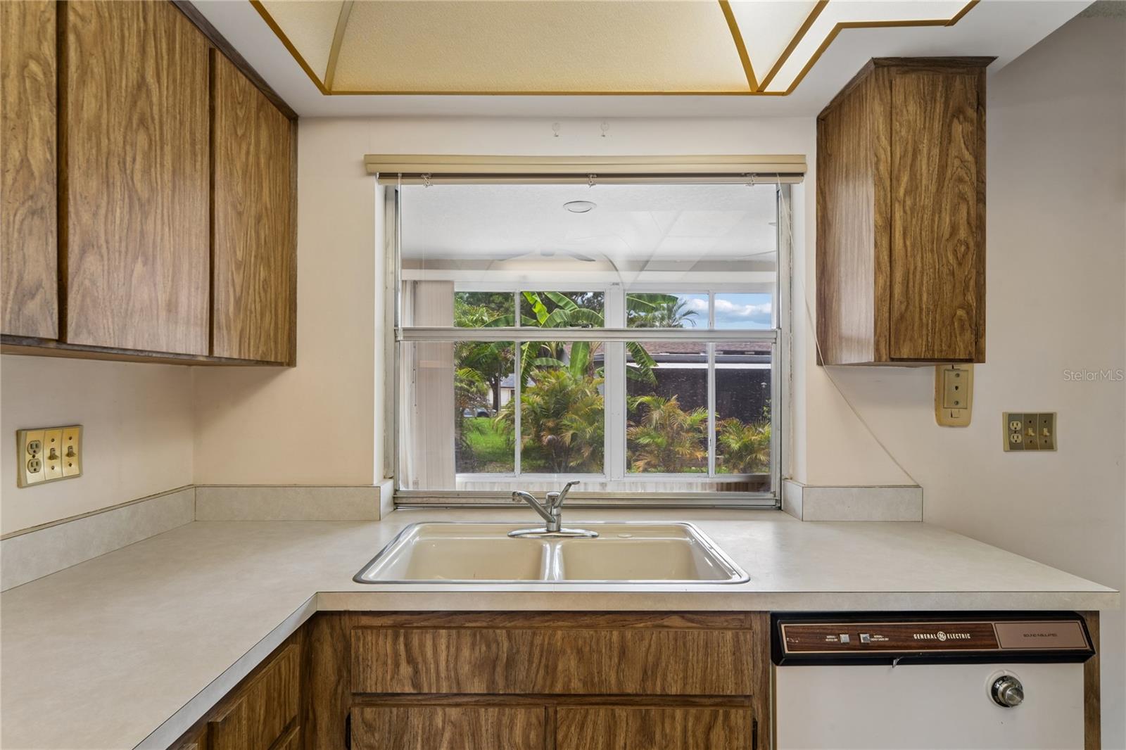 HIGHLAND LAKES - Residential