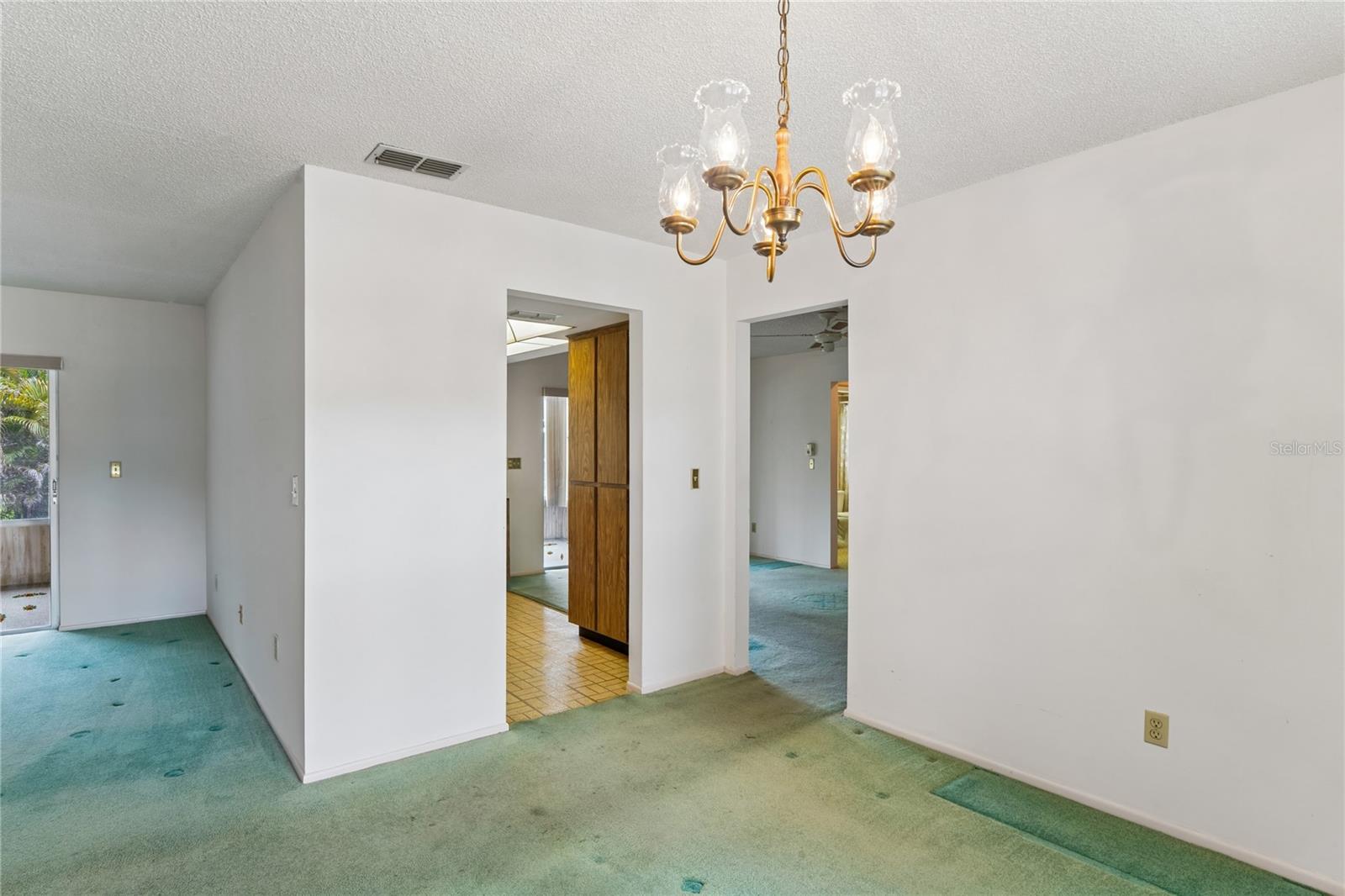 HIGHLAND LAKES - Residential