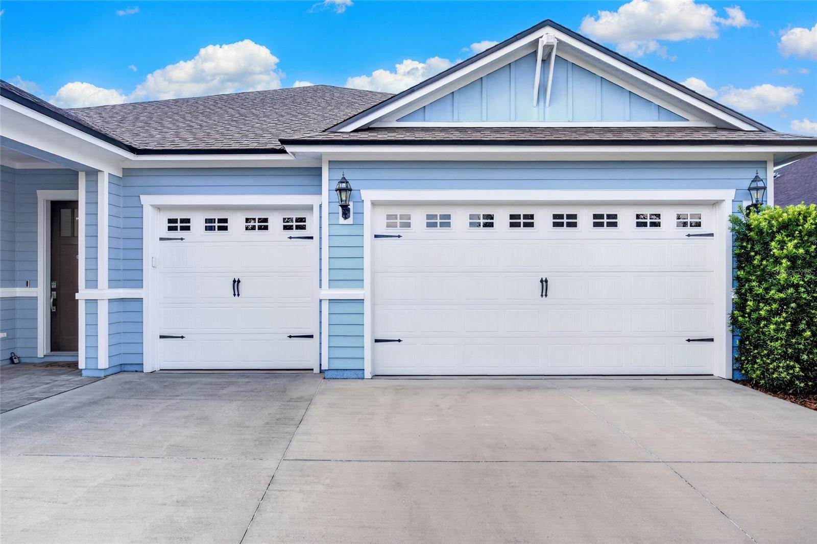 OAKMONT PH 2 PB 32 PG 30 - Residential