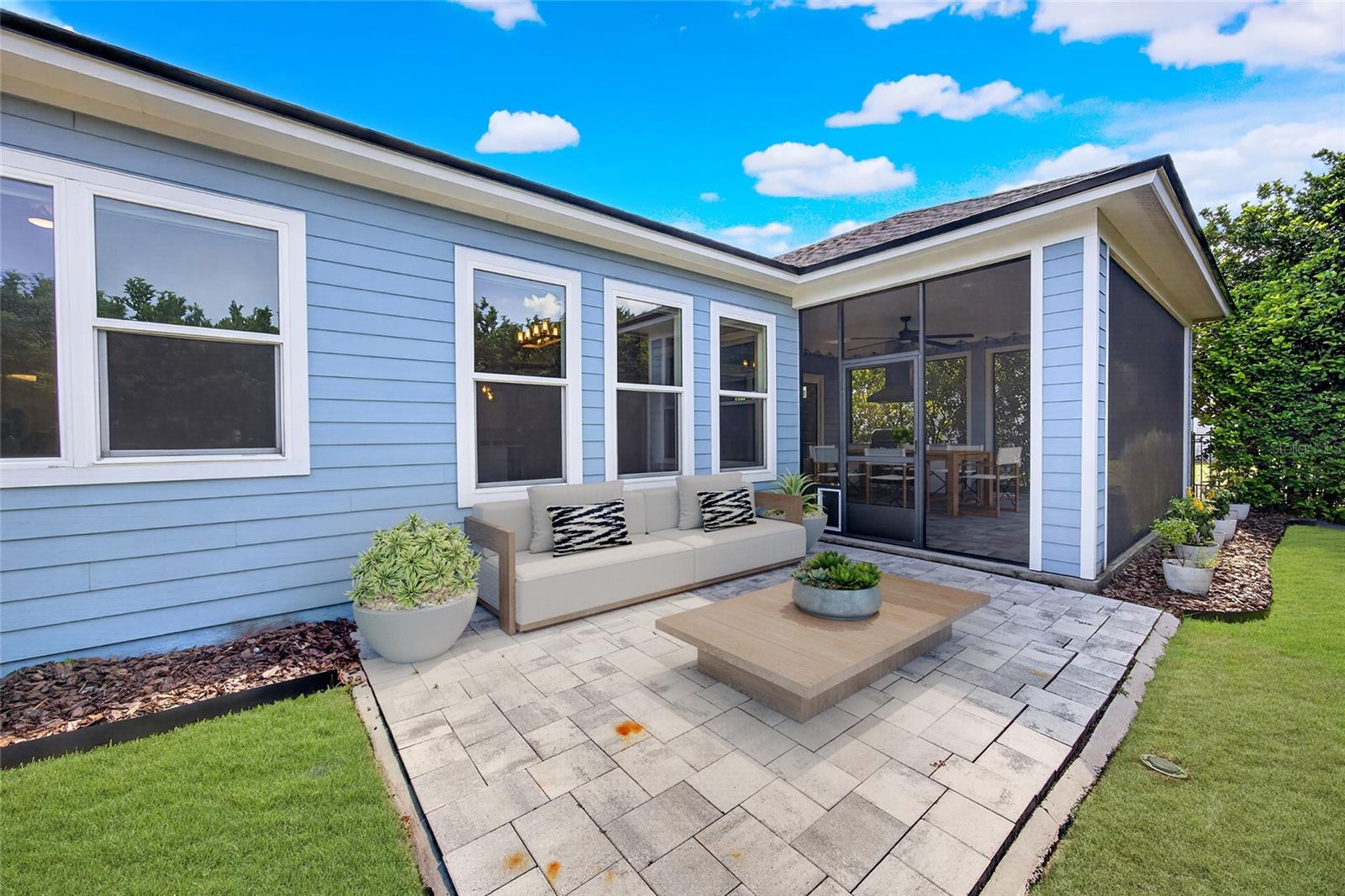 OAKMONT PH 2 PB 32 PG 30 - Residential
