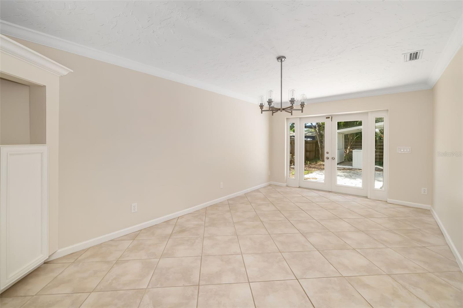 PEACEFUL VISTA HOMES - Residential