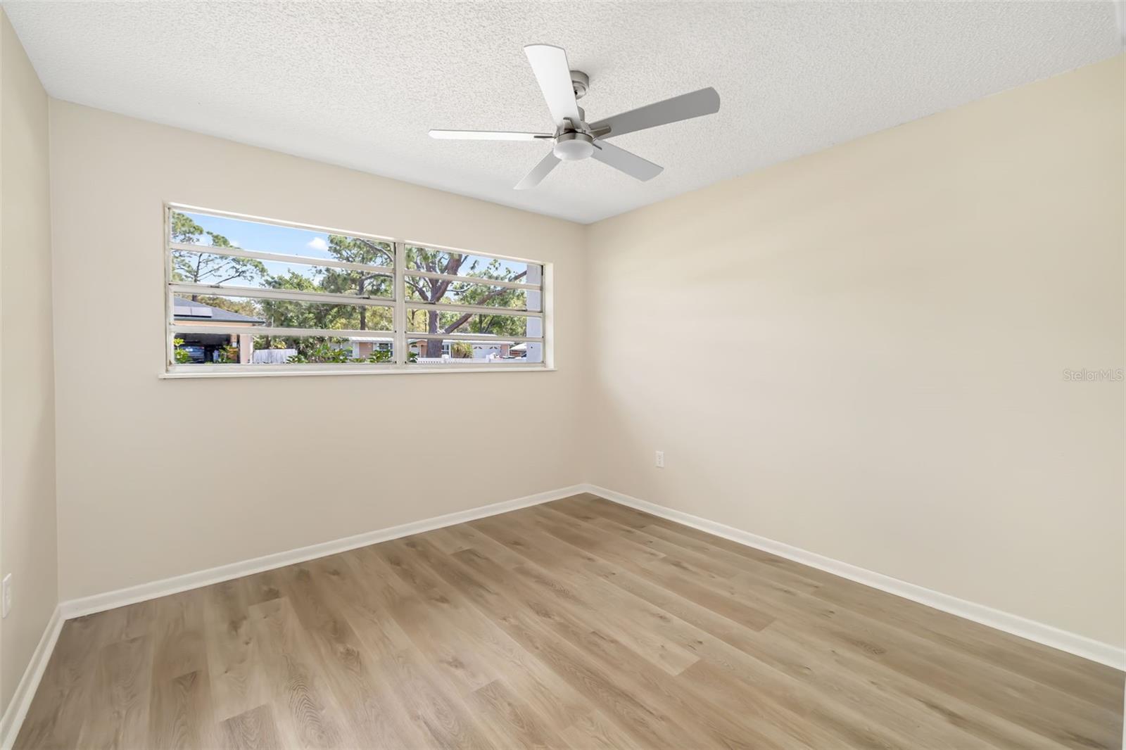 PEACEFUL VISTA HOMES - Residential
