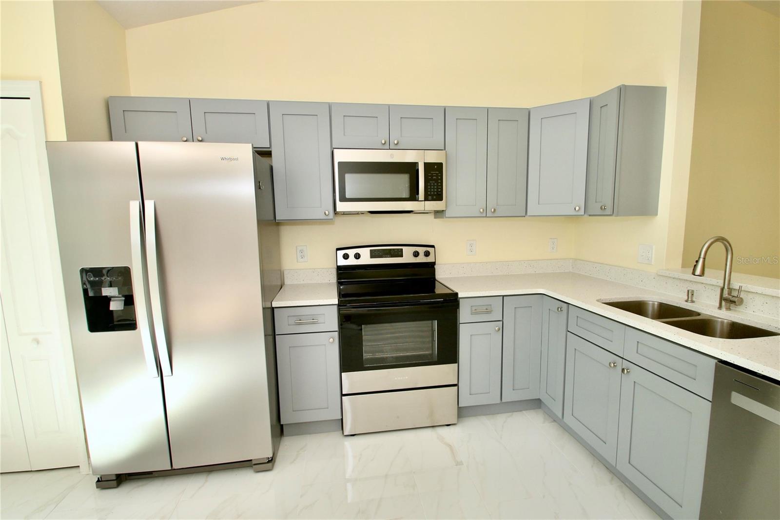 LEESBURG SLEEPY HOLLOW FIRST ADD - Residential