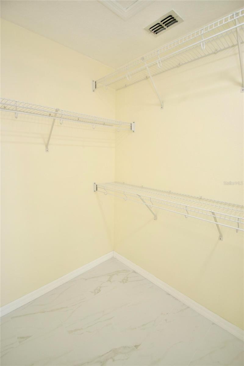 LEESBURG SLEEPY HOLLOW FIRST ADD - Residential