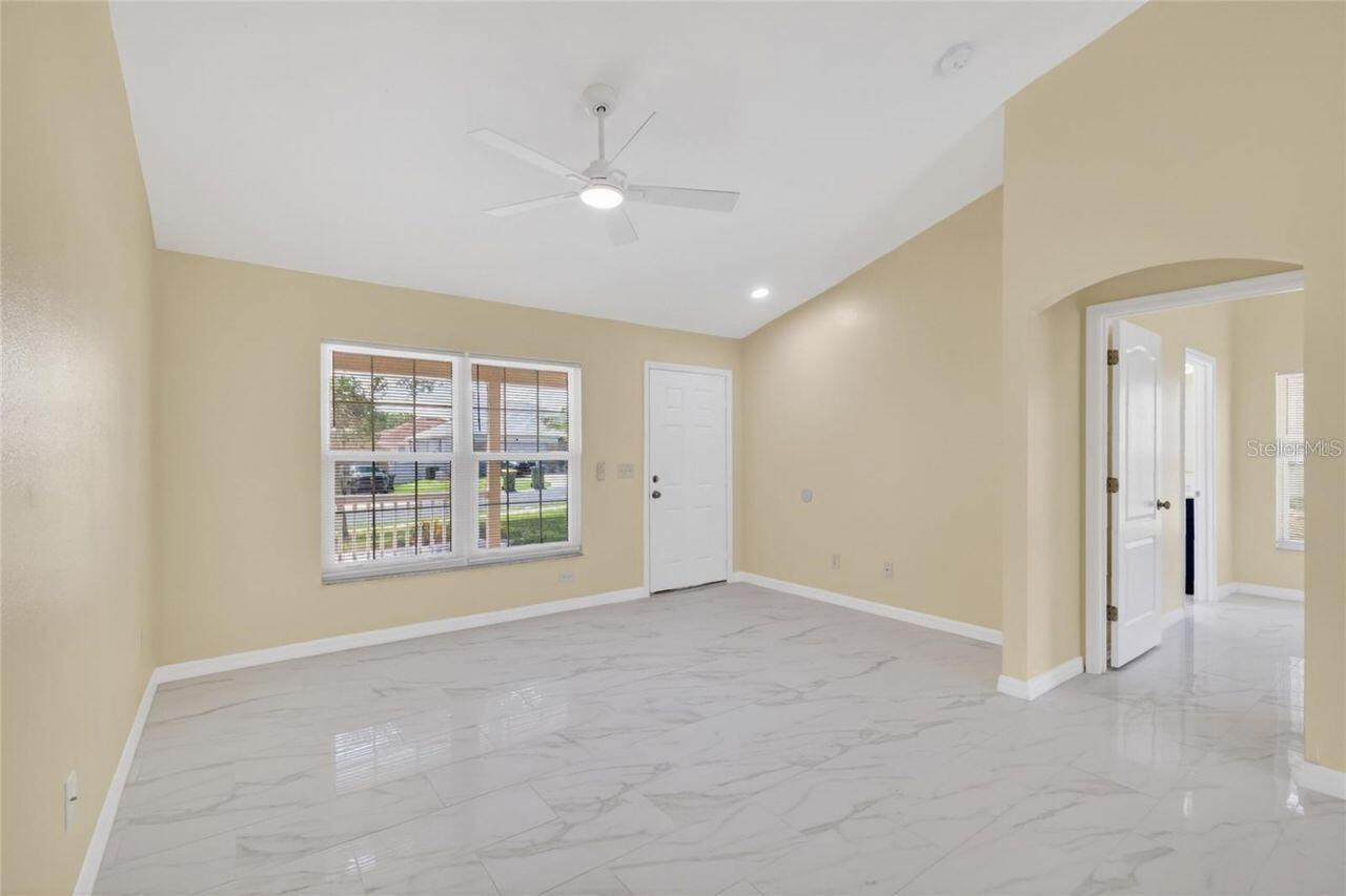 LEESBURG SLEEPY HOLLOW FIRST ADD - Residential