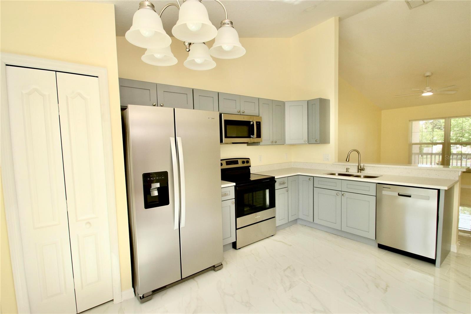 LEESBURG SLEEPY HOLLOW FIRST ADD - Residential