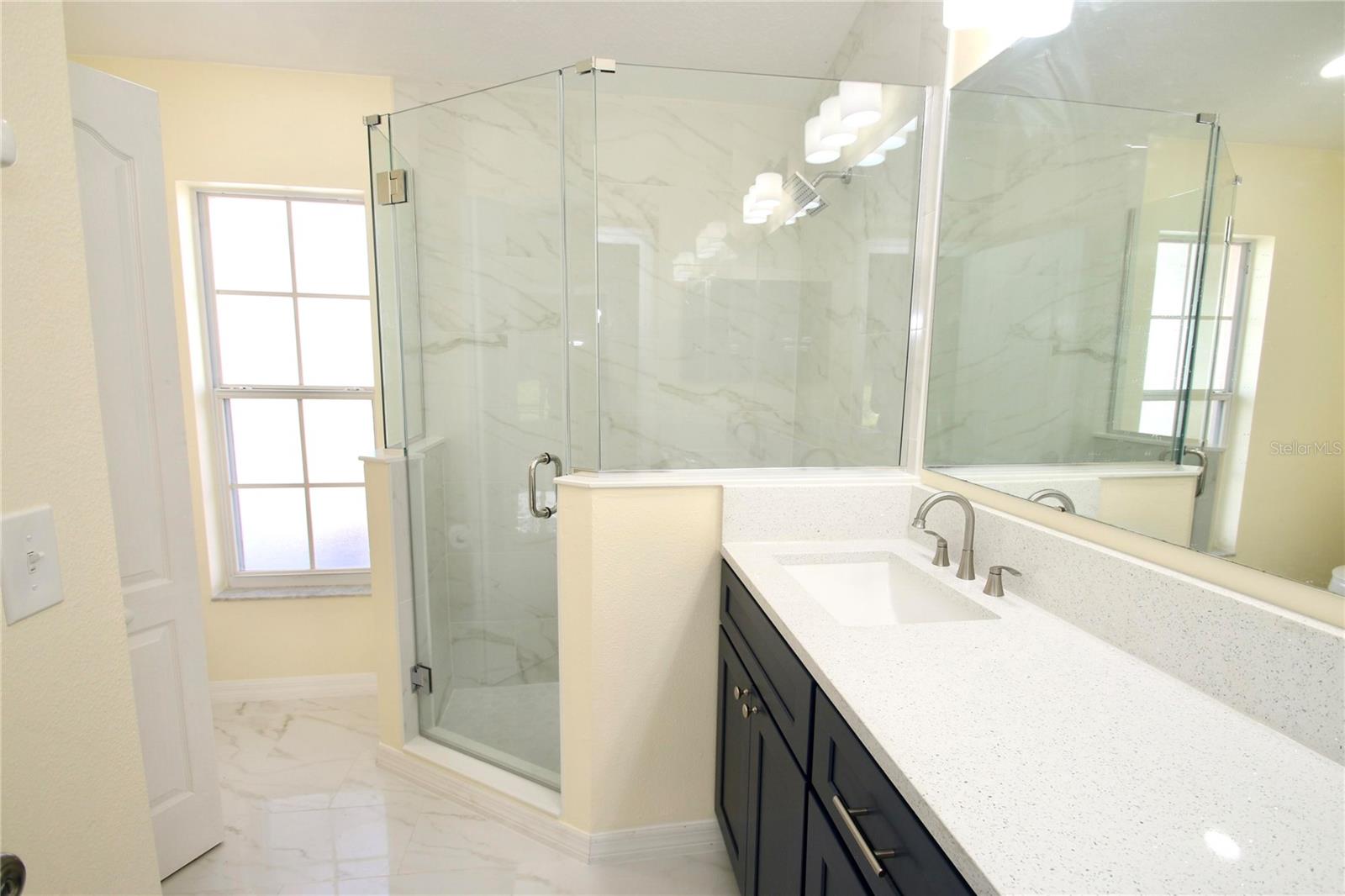 LEESBURG SLEEPY HOLLOW FIRST ADD - Residential
