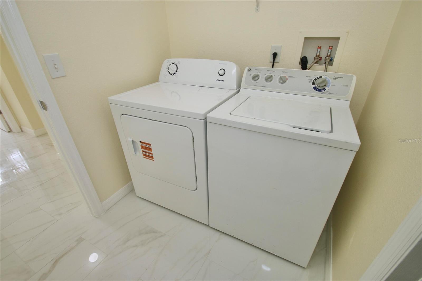 LEESBURG SLEEPY HOLLOW FIRST ADD - Residential