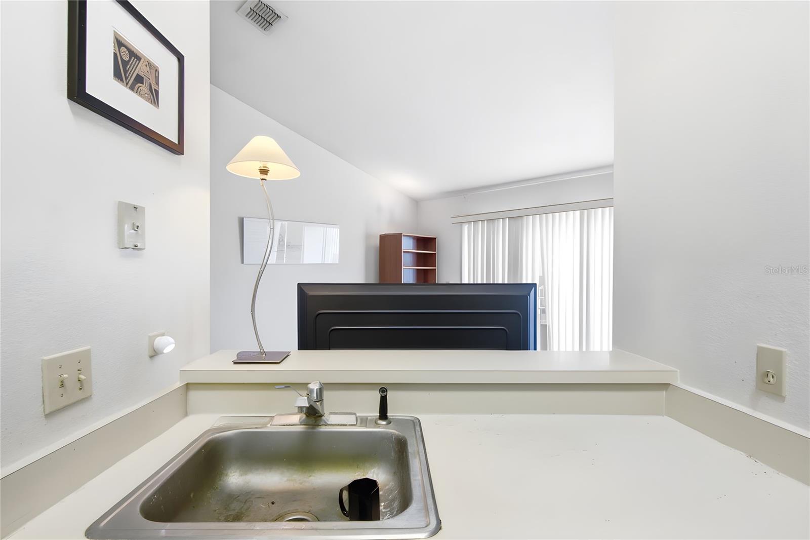 DOCKSIDE CONDO - Residential
