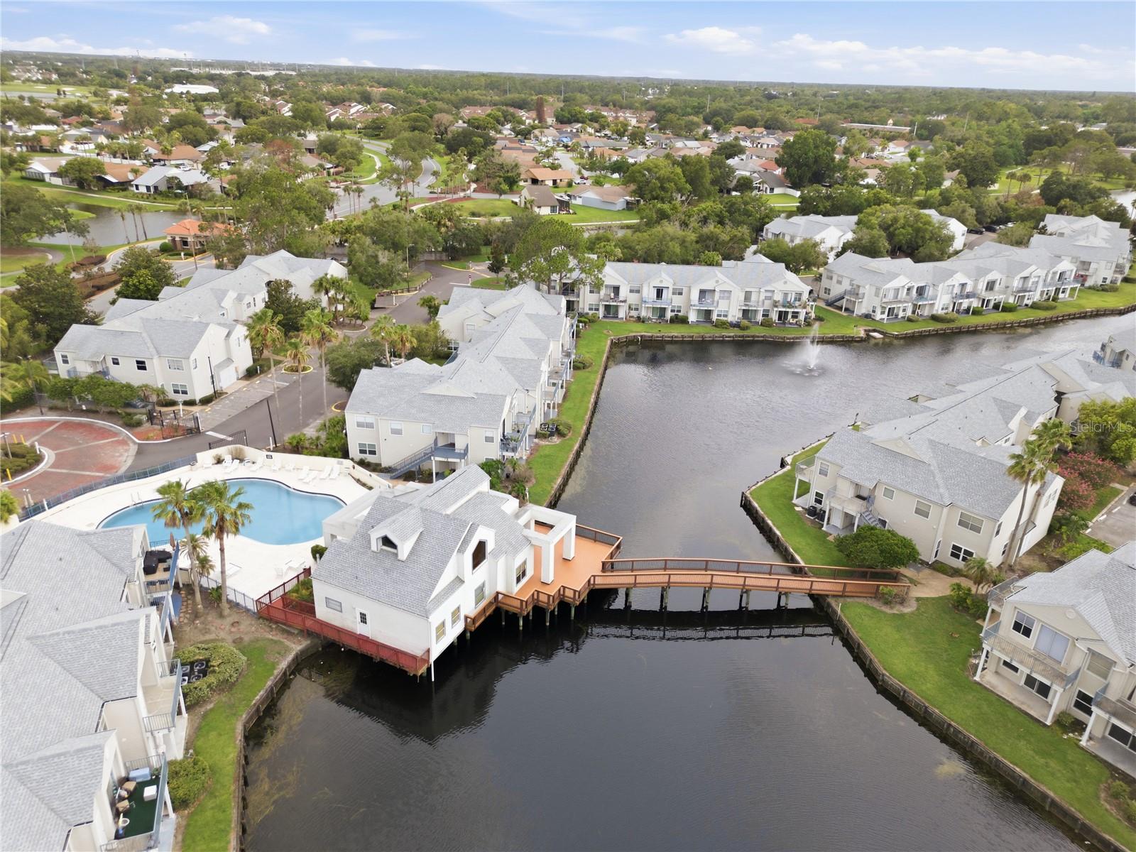DOCKSIDE CONDO - Residential