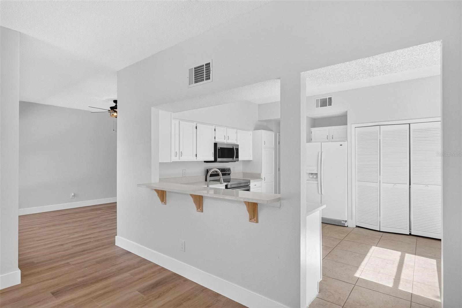 GREENWOOD LAKES UNIT D-3B 2ND ADD - Residential