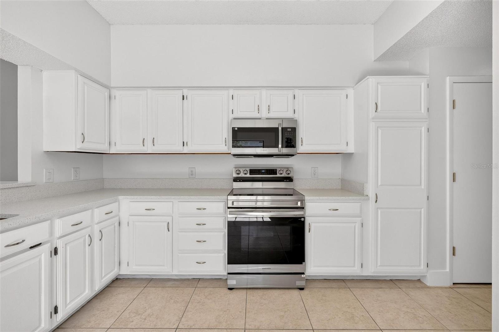 GREENWOOD LAKES UNIT D-3B 2ND ADD - Residential