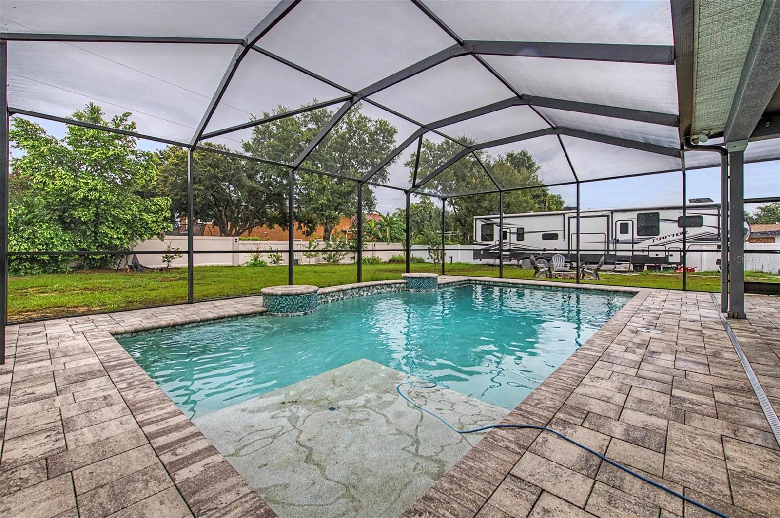 ROYAL CREST ESTATES UNIT 1 - Residential Lease