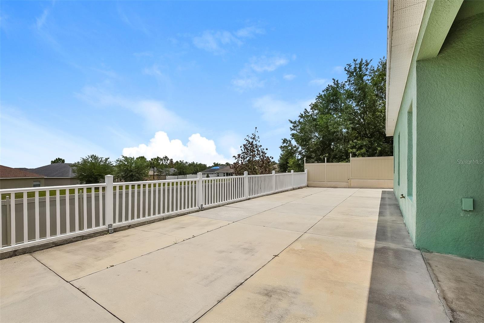 TAVARES PINES AT LAKE SAUNDERS PH 02 - Residential