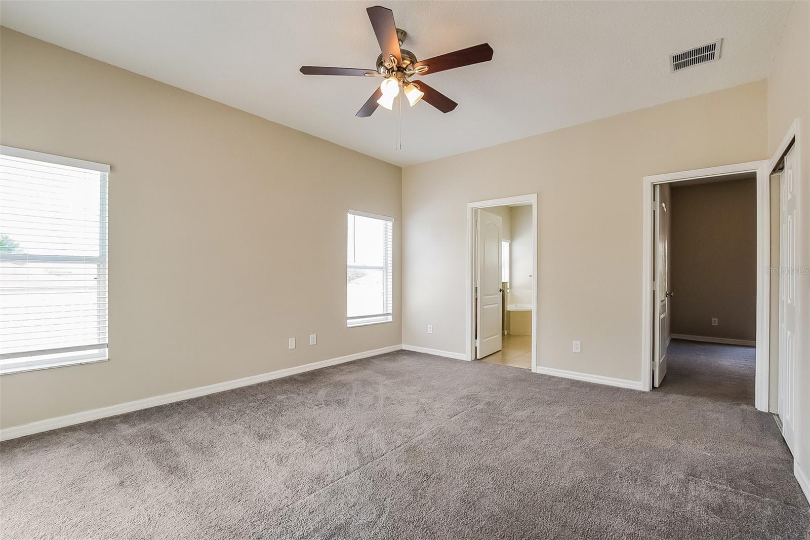 TAVARES PINES AT LAKE SAUNDERS PH 02 - Residential