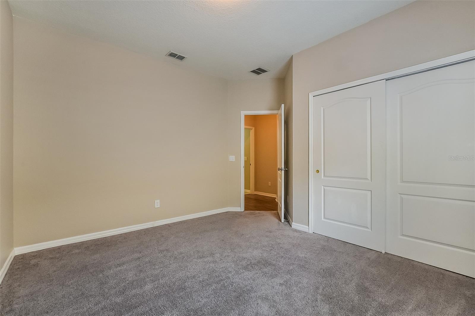 TAVARES PINES AT LAKE SAUNDERS PH 02 - Residential