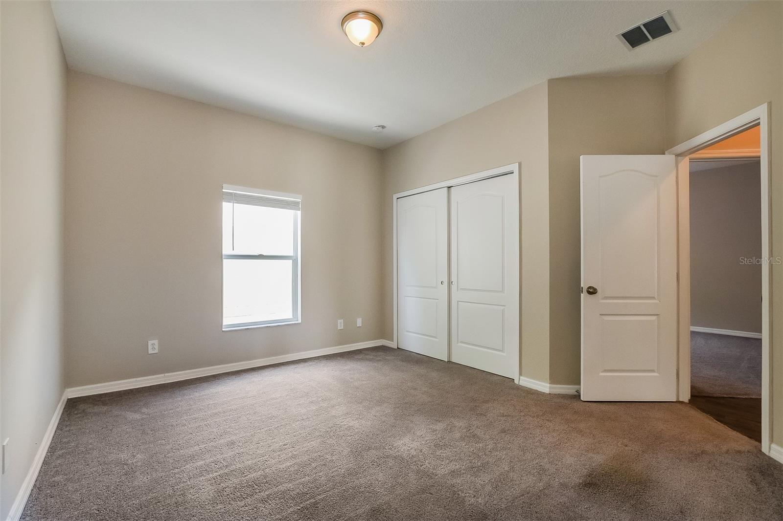 TAVARES PINES AT LAKE SAUNDERS PH 02 - Residential