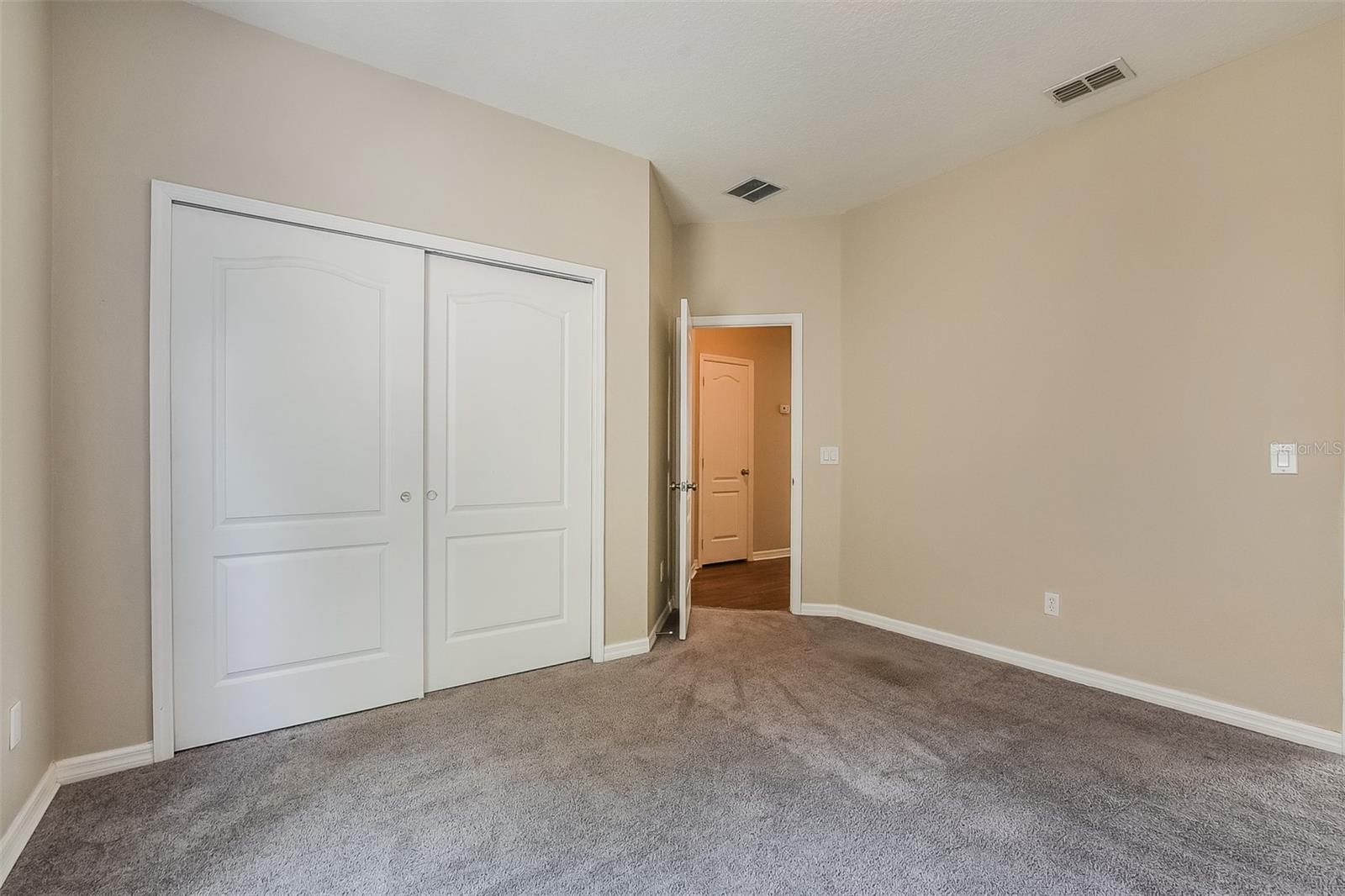 TAVARES PINES AT LAKE SAUNDERS PH 02 - Residential