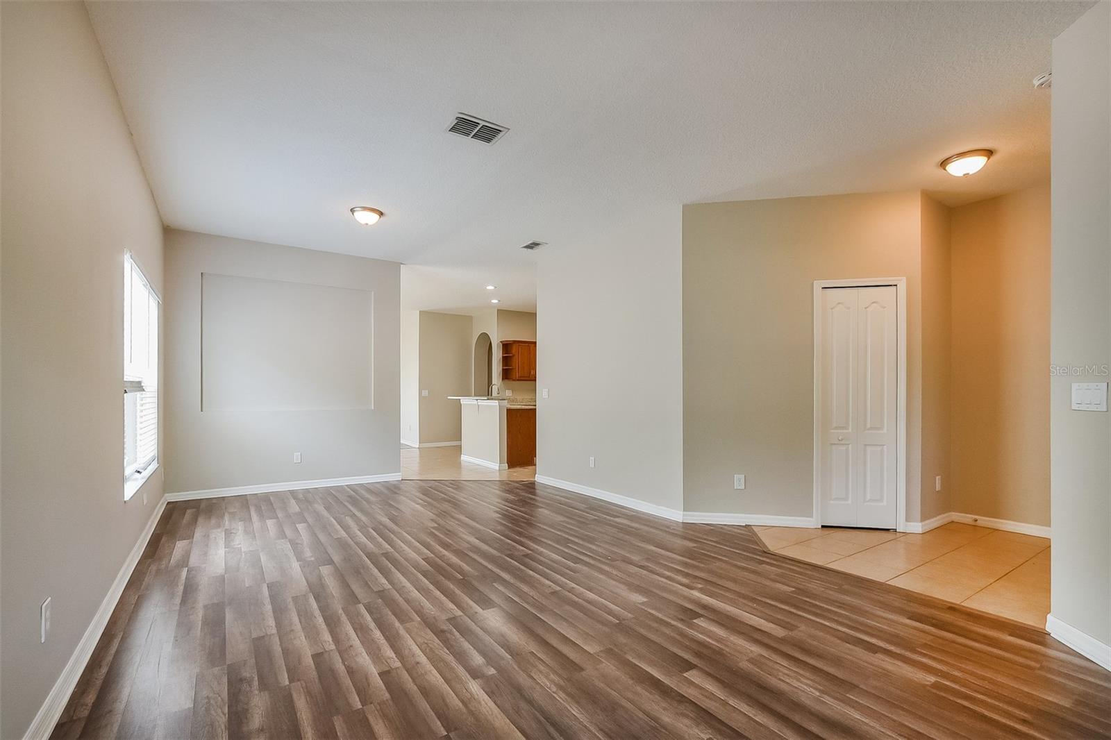 TAVARES PINES AT LAKE SAUNDERS PH 02 - Residential