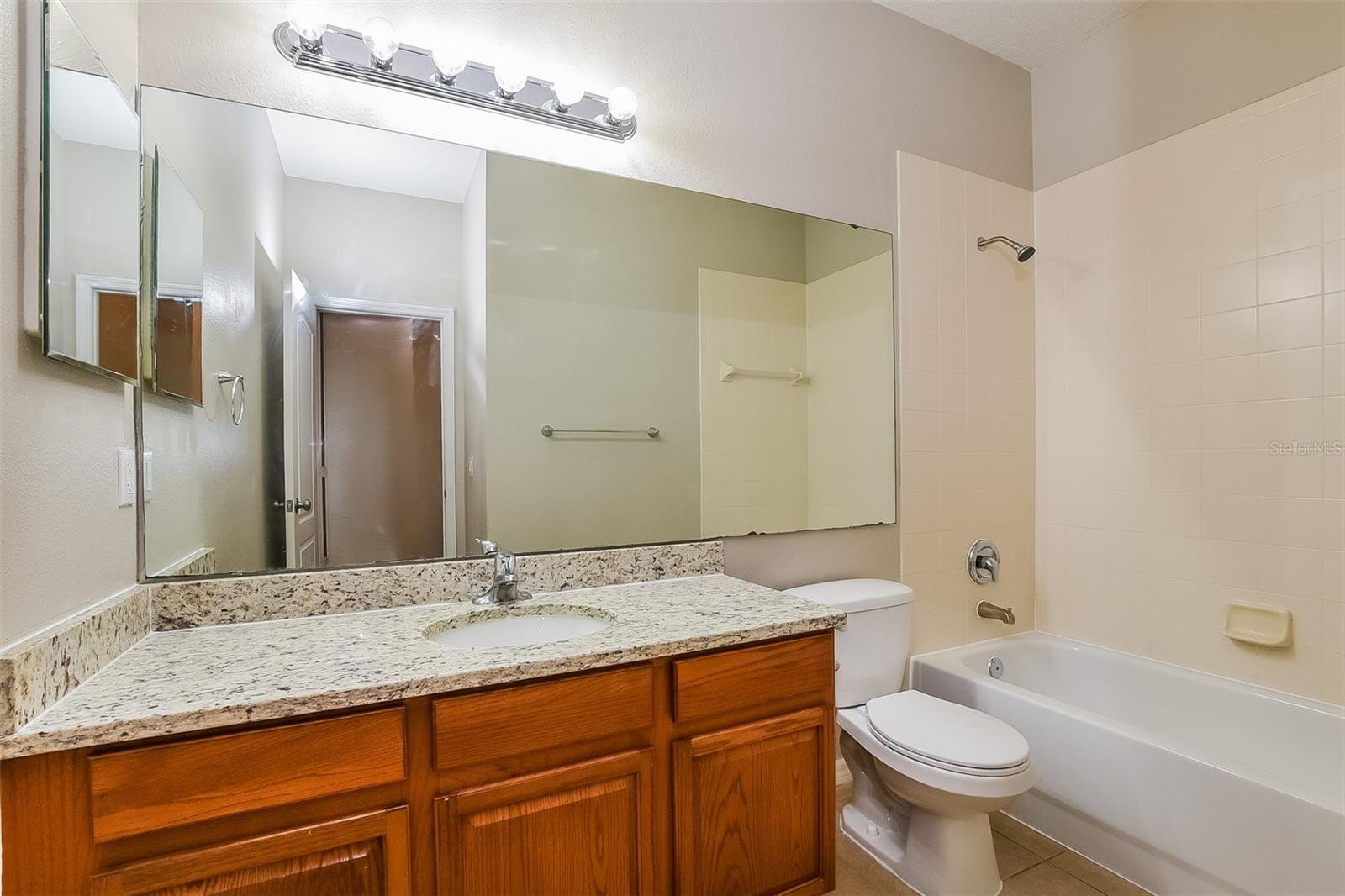 TAVARES PINES AT LAKE SAUNDERS PH 02 - Residential