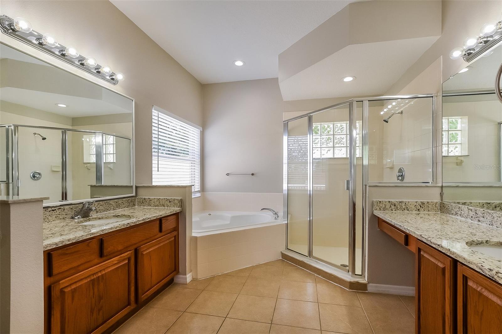 TAVARES PINES AT LAKE SAUNDERS PH 02 - Residential
