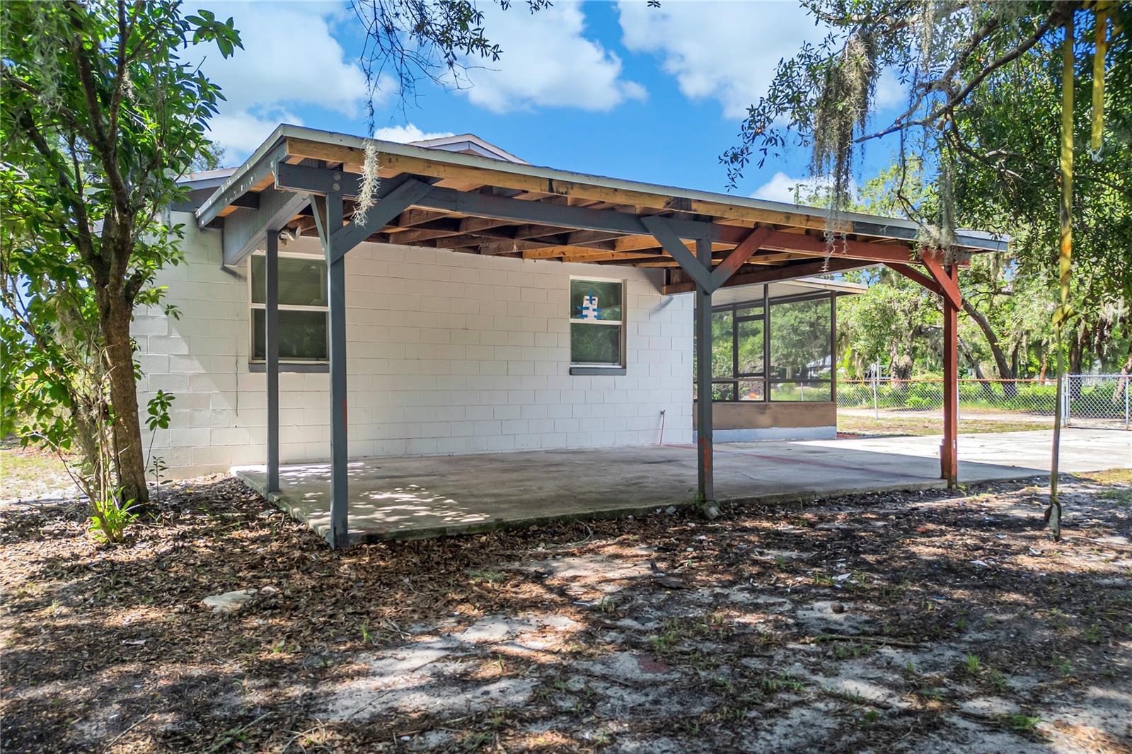 EUSTIS - Residential