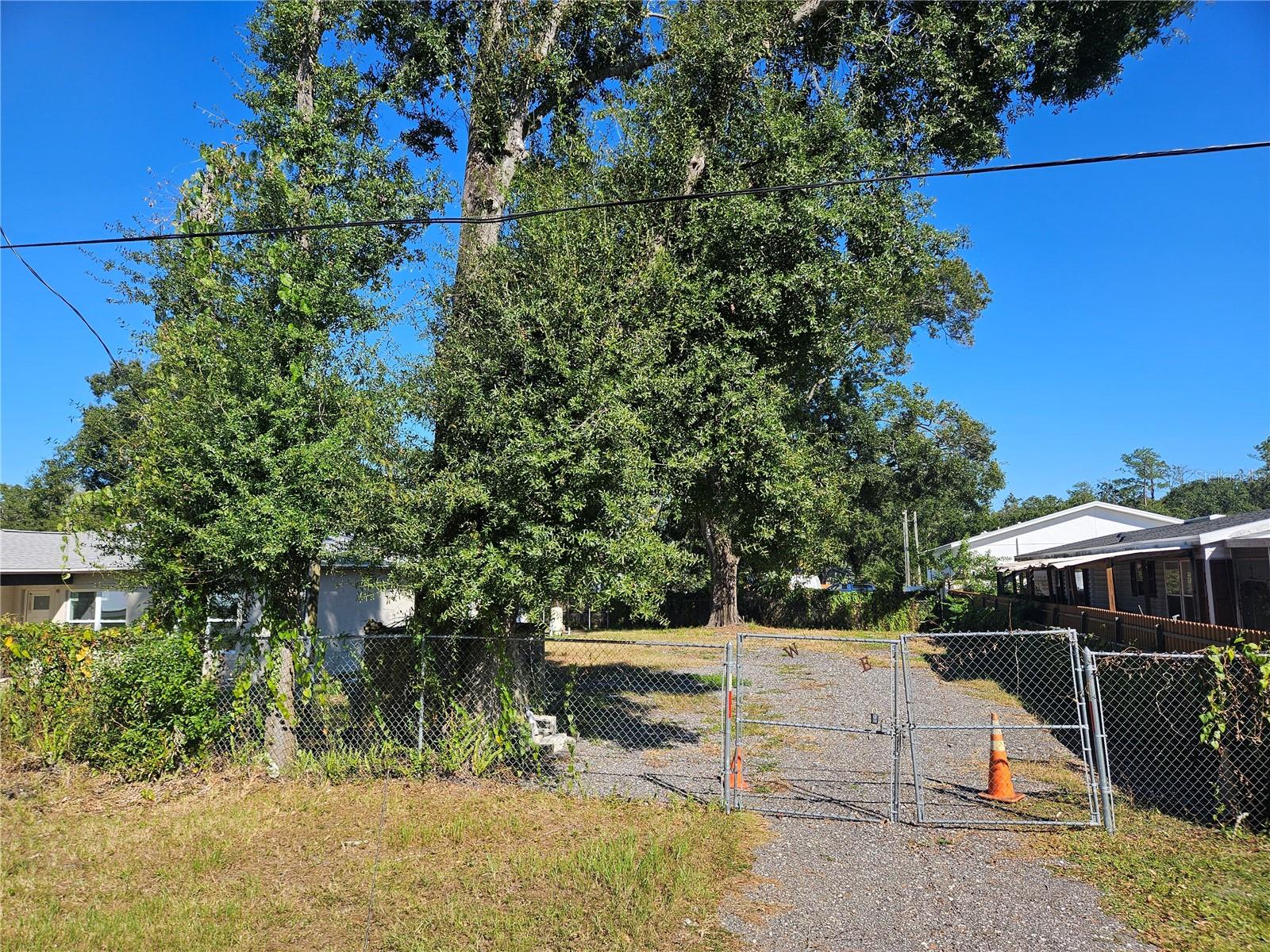 NORTH END TERRACE - Land