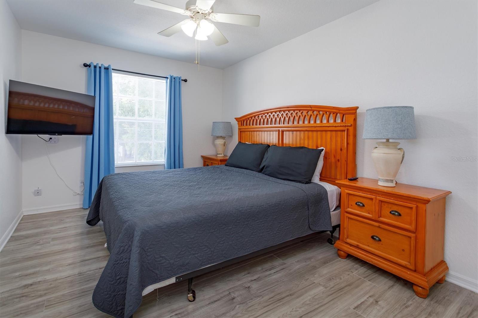PINEWOOD COUNTRY ESTATES - Residential