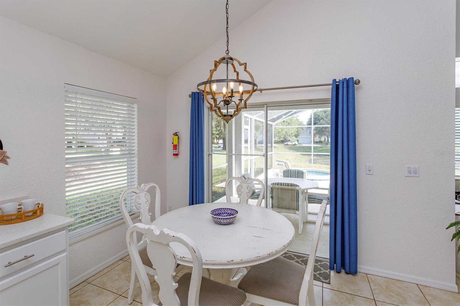 PINEWOOD COUNTRY ESTATES - Residential
