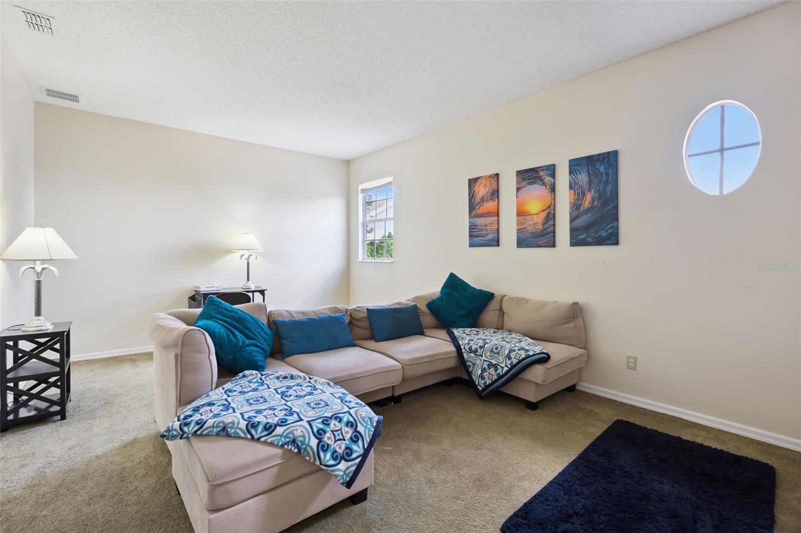JOHNS COVE - Residential