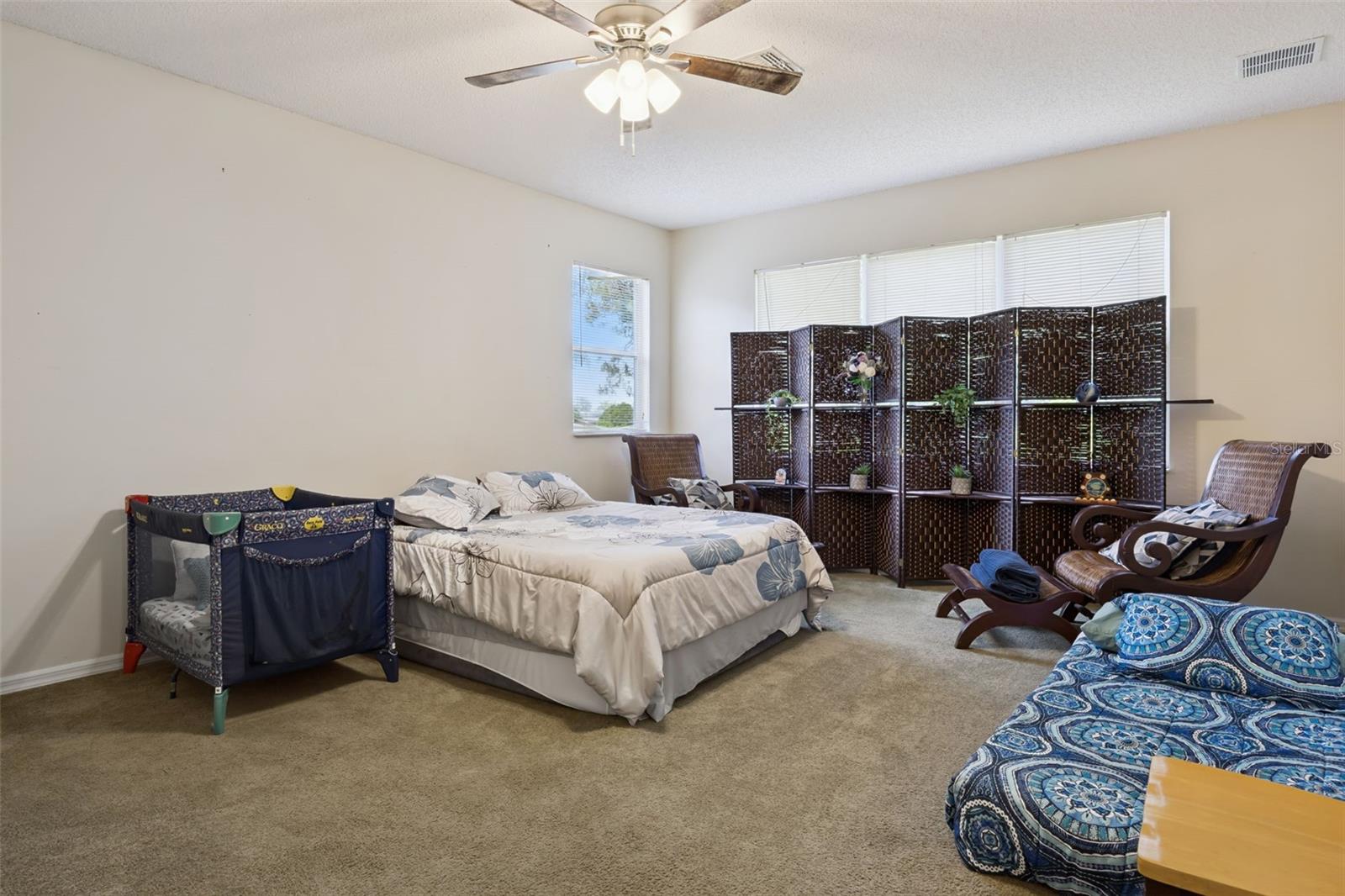 JOHNS COVE - Residential