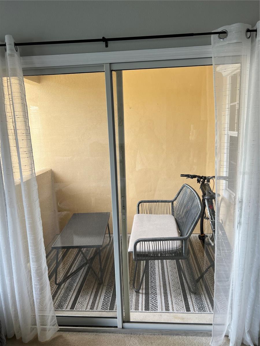 VILLAGIO - Residential Lease