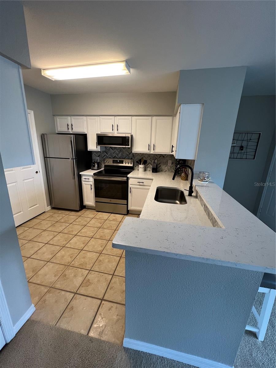 VILLAGIO - Residential Lease